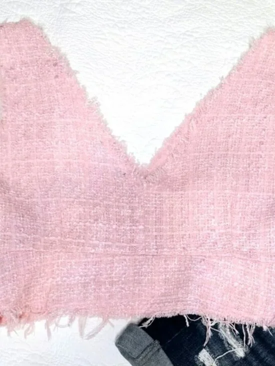 Zara Women's Crop Top Size Medium Pink Tweed V Neckline Sleeveless Festival Y2K - Picture 9 of 10